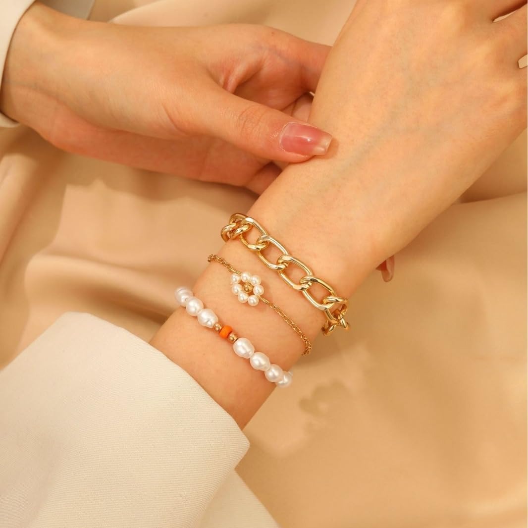 Daisy Pearl Bracelet