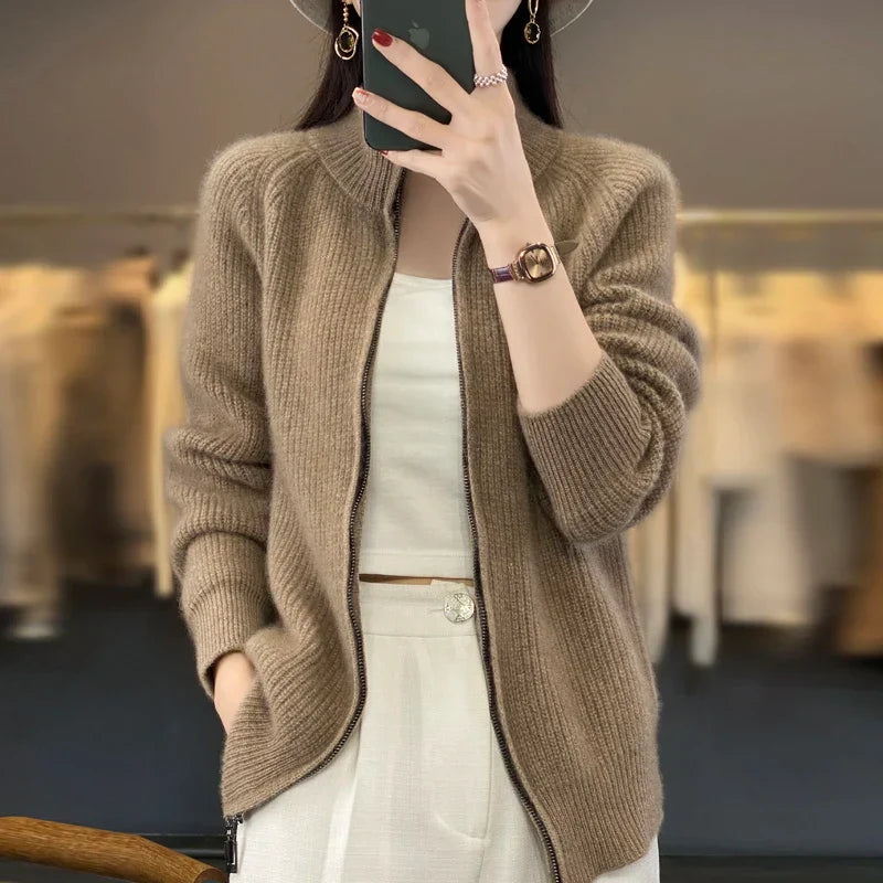 Margaret - Elegant Warm Cardigan