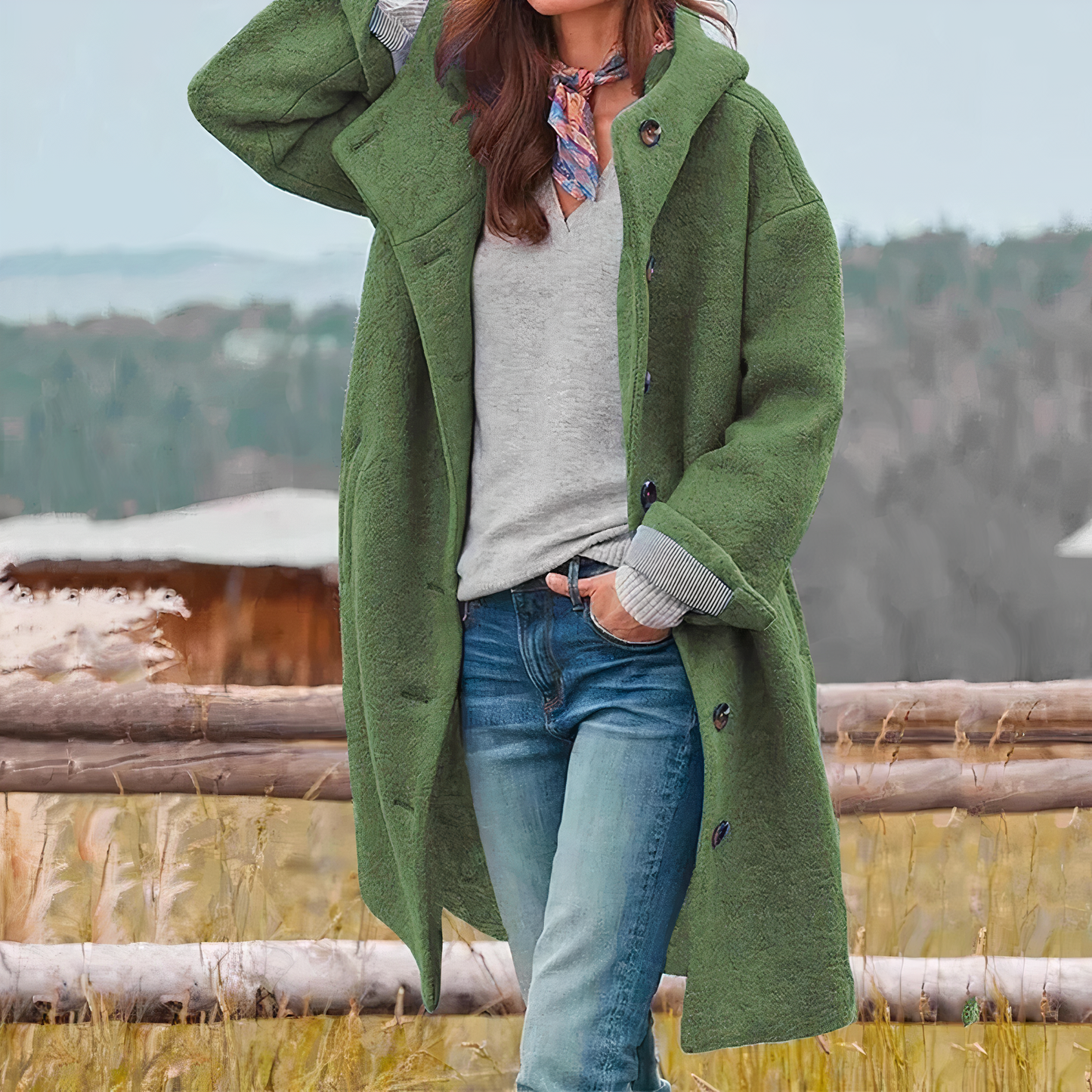 Averie - Elegant Wool Coat in Mid-length Design