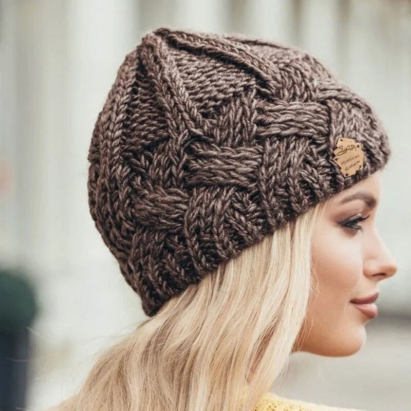 Cecelia - Soft and Fashionable Knitted Beanie