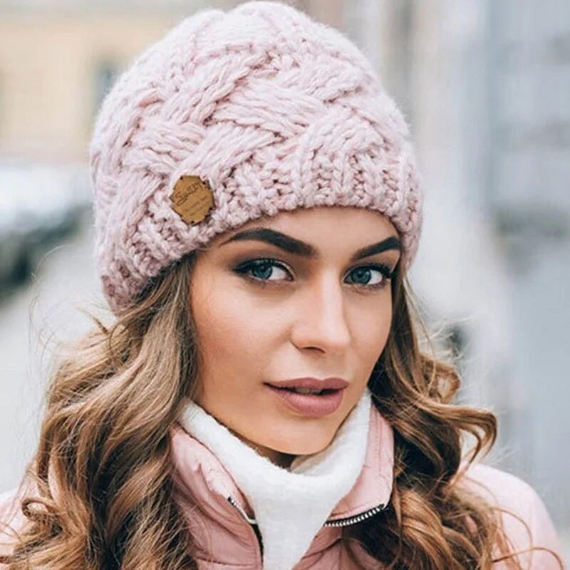 Cecelia - Soft and Fashionable Knitted Beanie