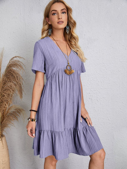 Cecily - Chic V-neck dress