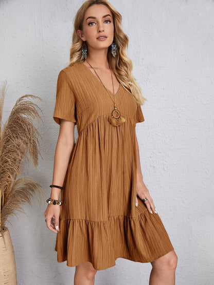 Cecily - Chic V-neck dress