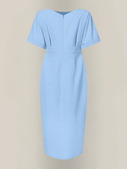 Elegant summer dress, perfect for warm days and stylish outings.