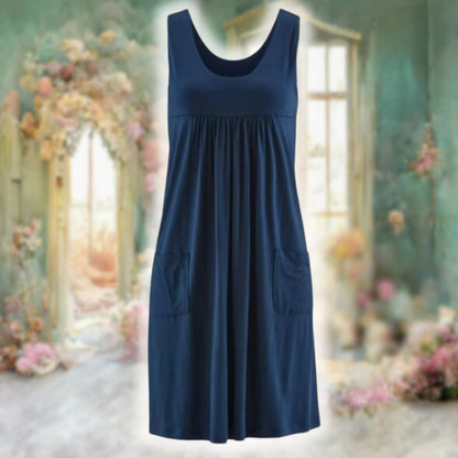 Stylish summer loose dress for women, ideal for warm-weather outings and versatile occasions.