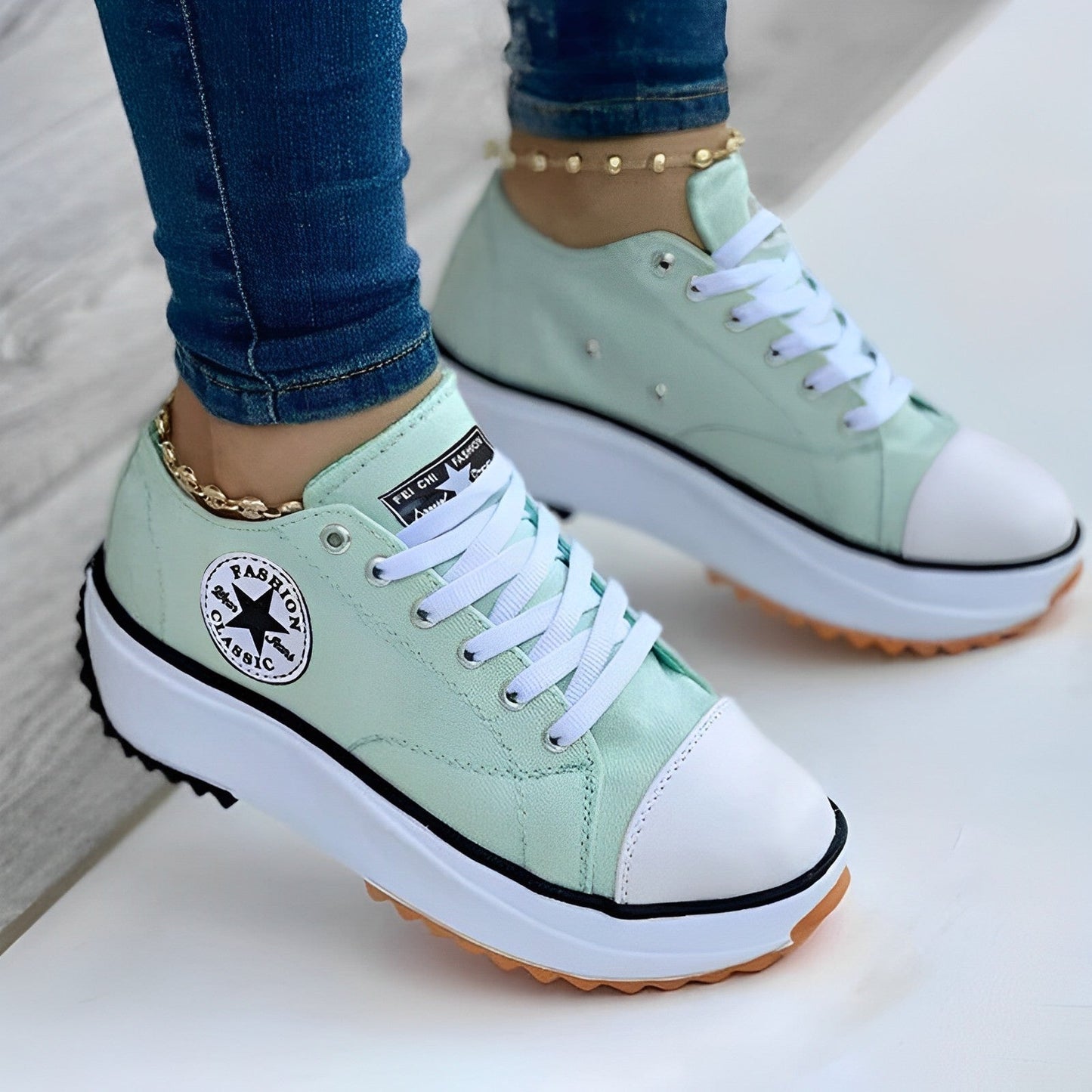 Alesha - Lace Up trainers