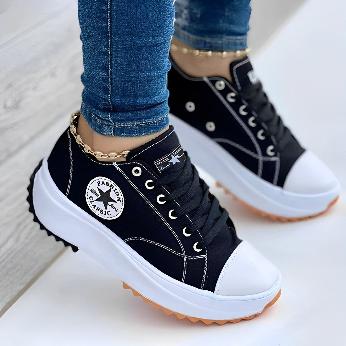 Alesha - Lace Up trainers